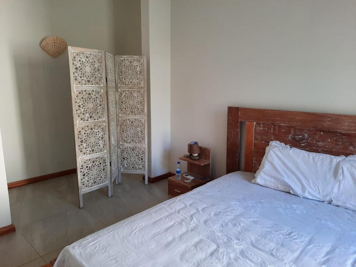 Ohana Retreat Villa มงต์ชัวซี ภายนอก รูปภาพ