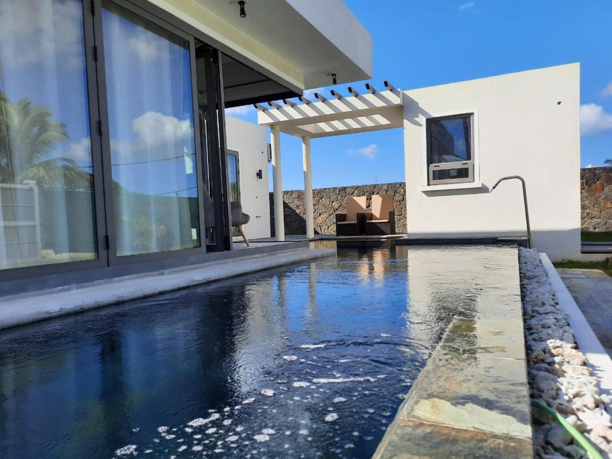 Ohana Retreat Villa มงต์ชัวซี ภายนอก รูปภาพ