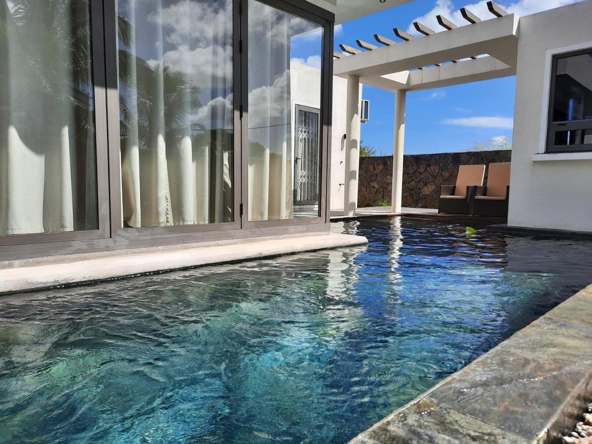 Ohana Retreat Villa มงต์ชัวซี ภายนอก รูปภาพ