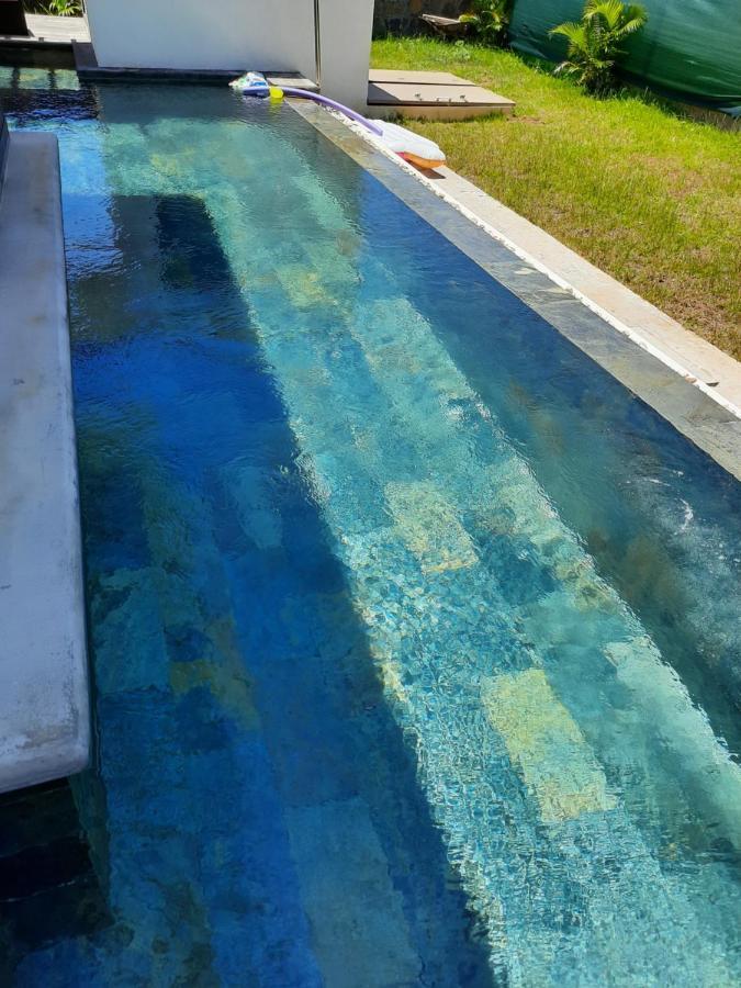 Ohana Retreat Villa มงต์ชัวซี ภายนอก รูปภาพ