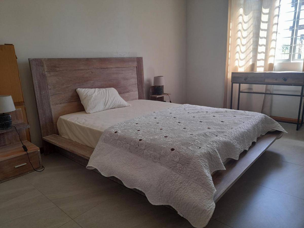 Ohana Retreat Villa มงต์ชัวซี ภายนอก รูปภาพ